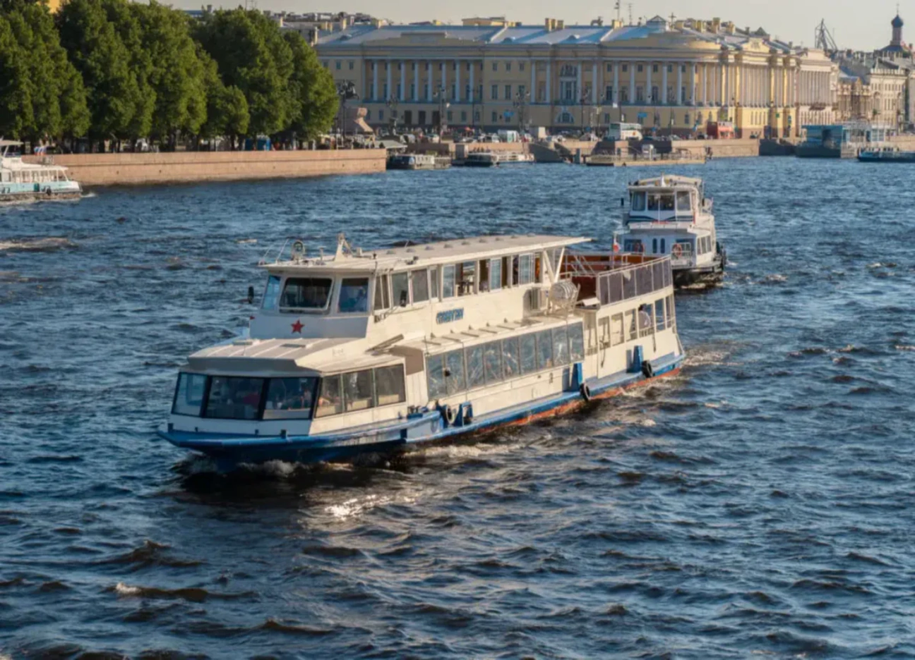 Теплоход «Славутич»